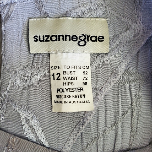 Suzanne Grae Sz 12 (Australian) Gray  Long Dress Slits On Bottom Side - Picture 3 of 7